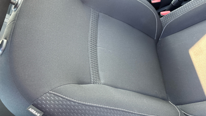 Dacia Sandero 0.9 TCe Essential 5dr Petrol Hatchback